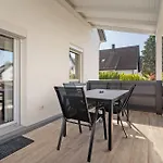 Haus Kornfeld בית נופש *